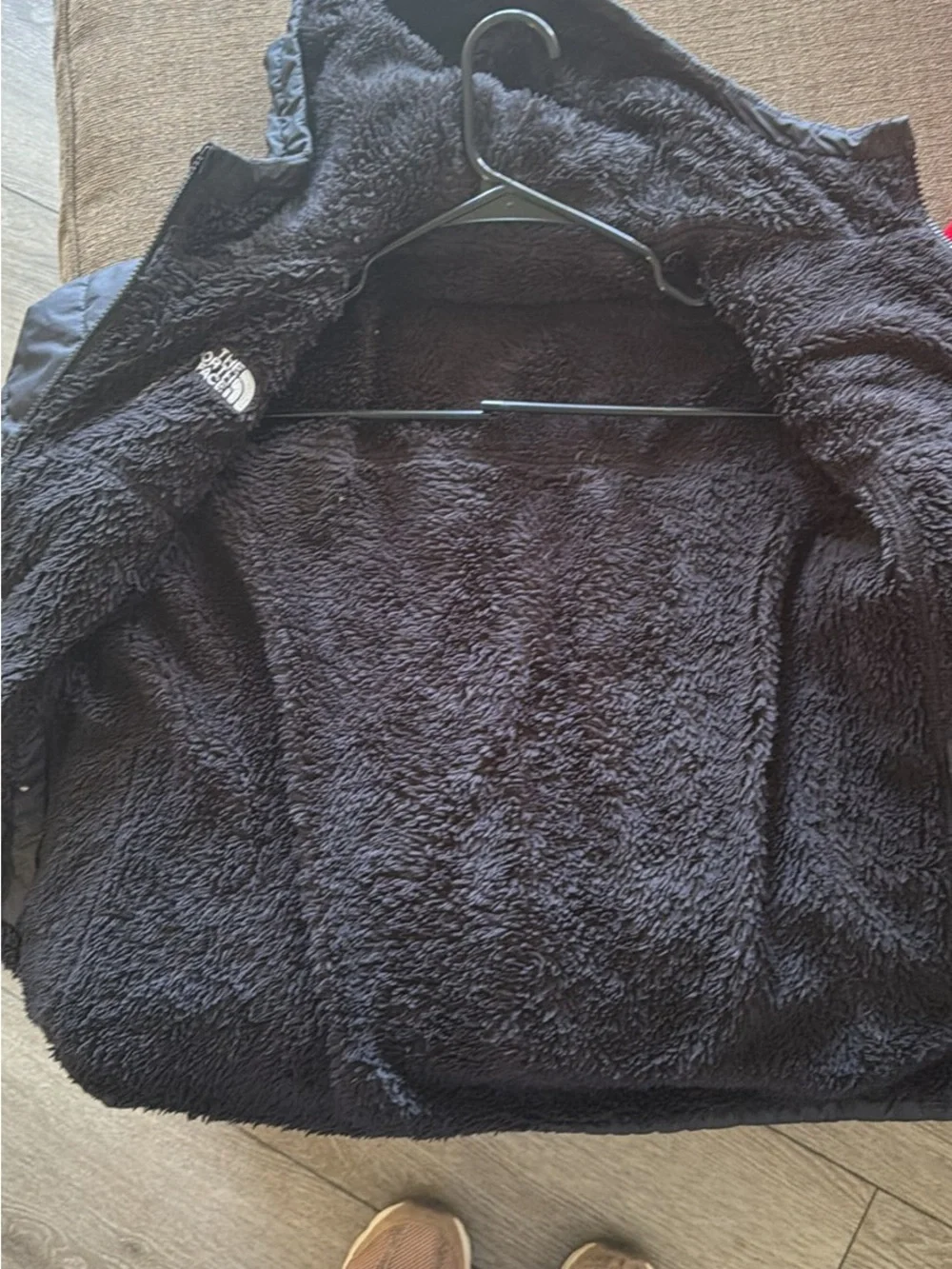 The North Face boy’s Black Fleece Jacket